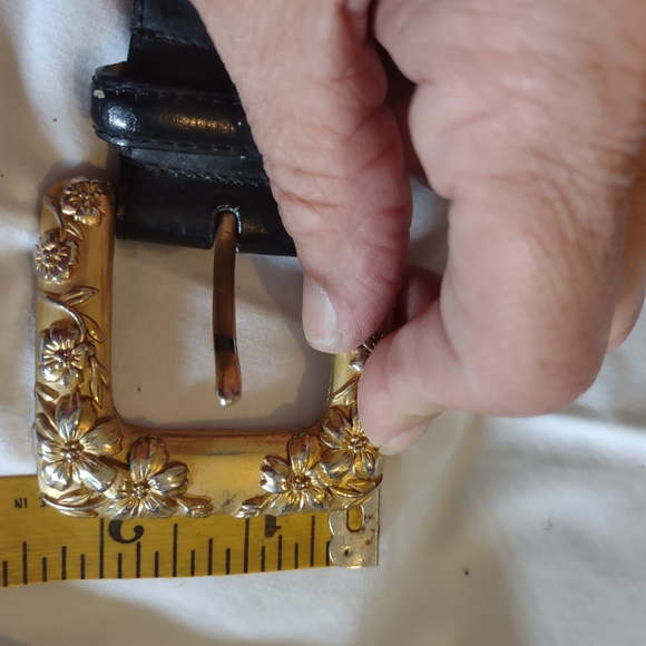 Liz Claiborne leather belt women's - Picture 8 of 11